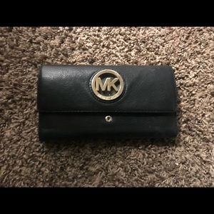 Michael Kors Fulton Flap Leather Wallet